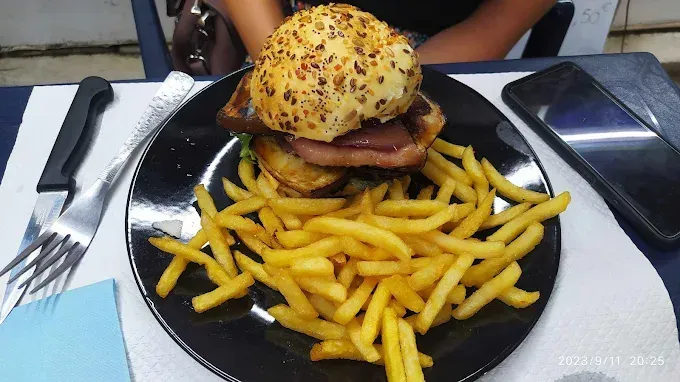 Burger magret de canard à Orx 
